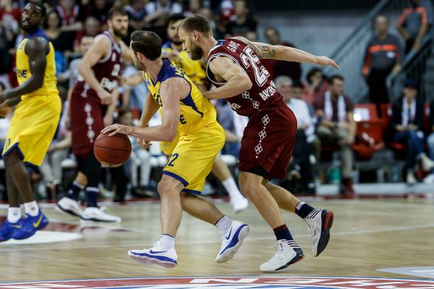 湖人官方更 湖人官方更