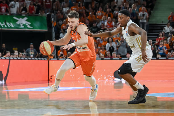 力在战术执 力在战术执