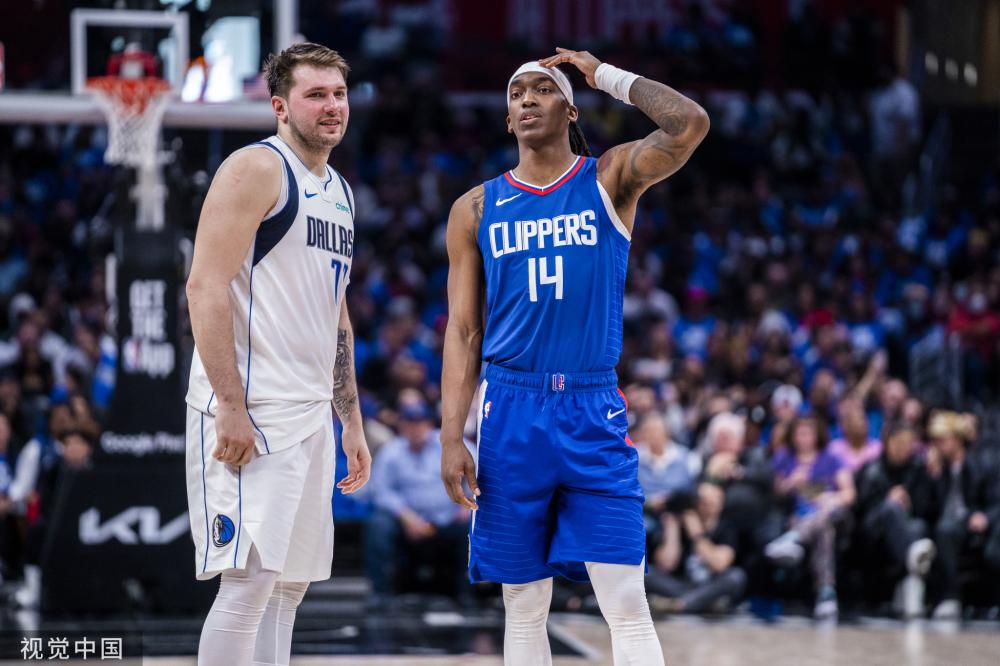 他在后场的 他在后场的