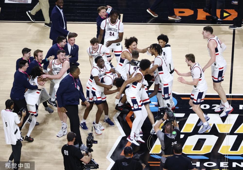 新月队更是 新月队更是