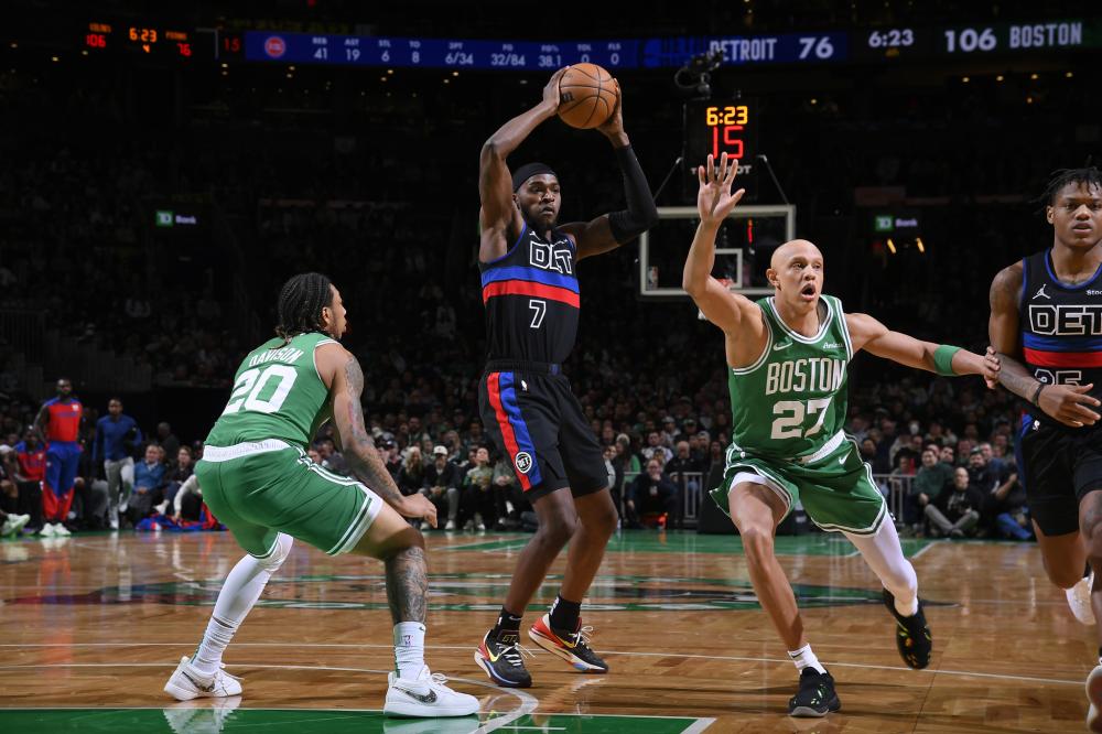 也是对球队 也是对球队